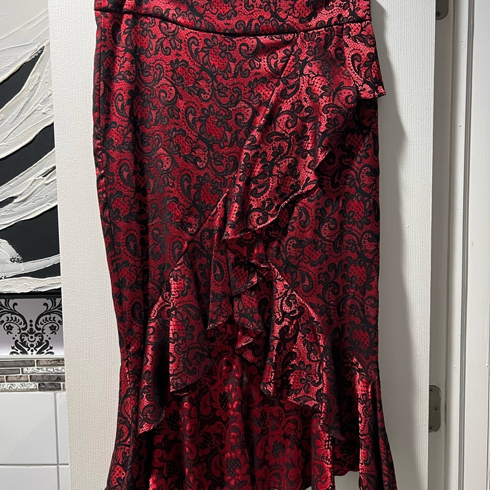 Elegant Red and Black Ruffled Skirt